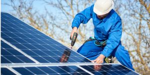 Installation Maintenance Panneaux Solaires Photovoltaïques à Roizy